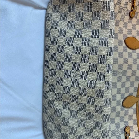 Authentic Louis Vuitton Neverfull SA1160 - Picture 6 of 14